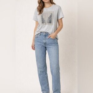 Abercrombie & Fitch  Denim Jeans and tee!